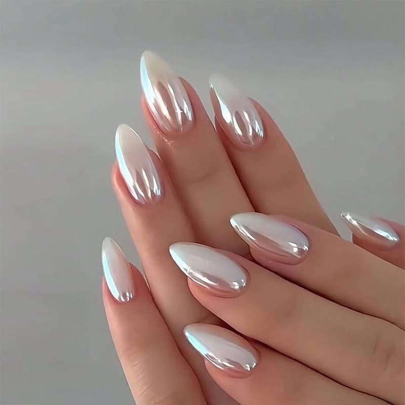 New Cross-Border Wearable Nails Mermaid Aurora Mirror Short Fake Nails Transparent Bare Base Moonlight Mirror Nail Art Stickers