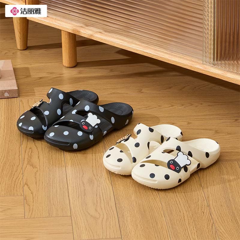 Grace genuine pin gu outdoor sandals women 2026 new summer cute non-slip swimming beach closed-toe slippers