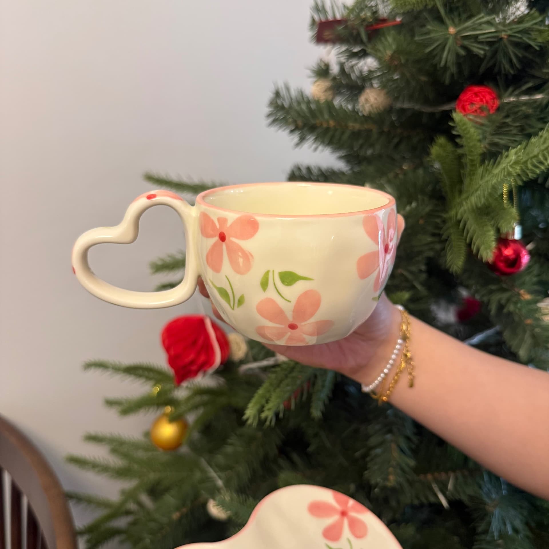 Korean Ins Style Hand-Painted Love Heart Ceramic Cup and Saucer Handmade Irregular Heart-Shaped Coffee Cup and Saucer Afternoon Tea Cup and Saucer