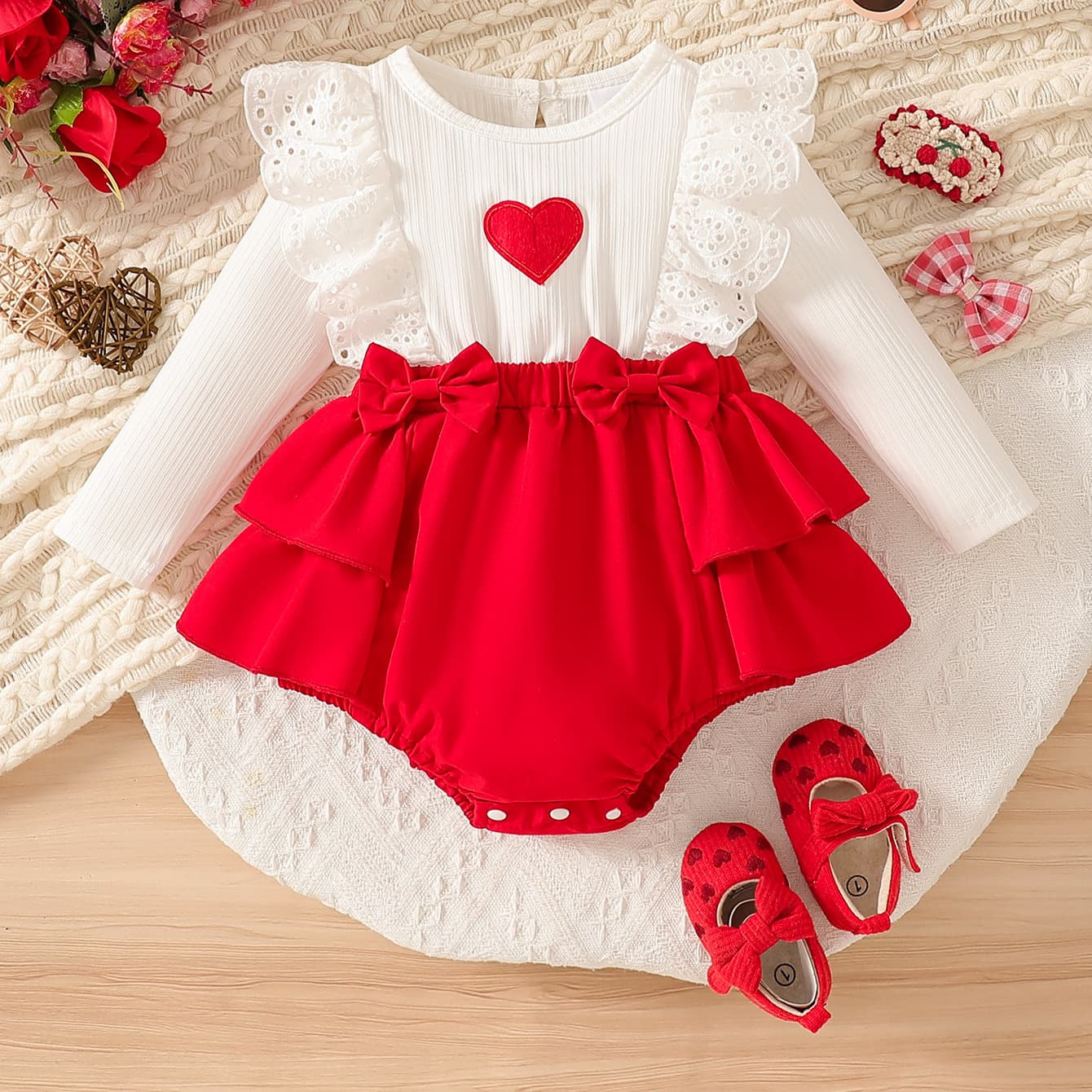Sweet style love heart embroidered multi-layered ruffle skirt round neck long-sleeved baby onesie baby triangle harem