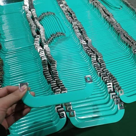Powder coating of conductive copper busbars for power applications; Powder coating of aluminum busbars for new energy power applications.