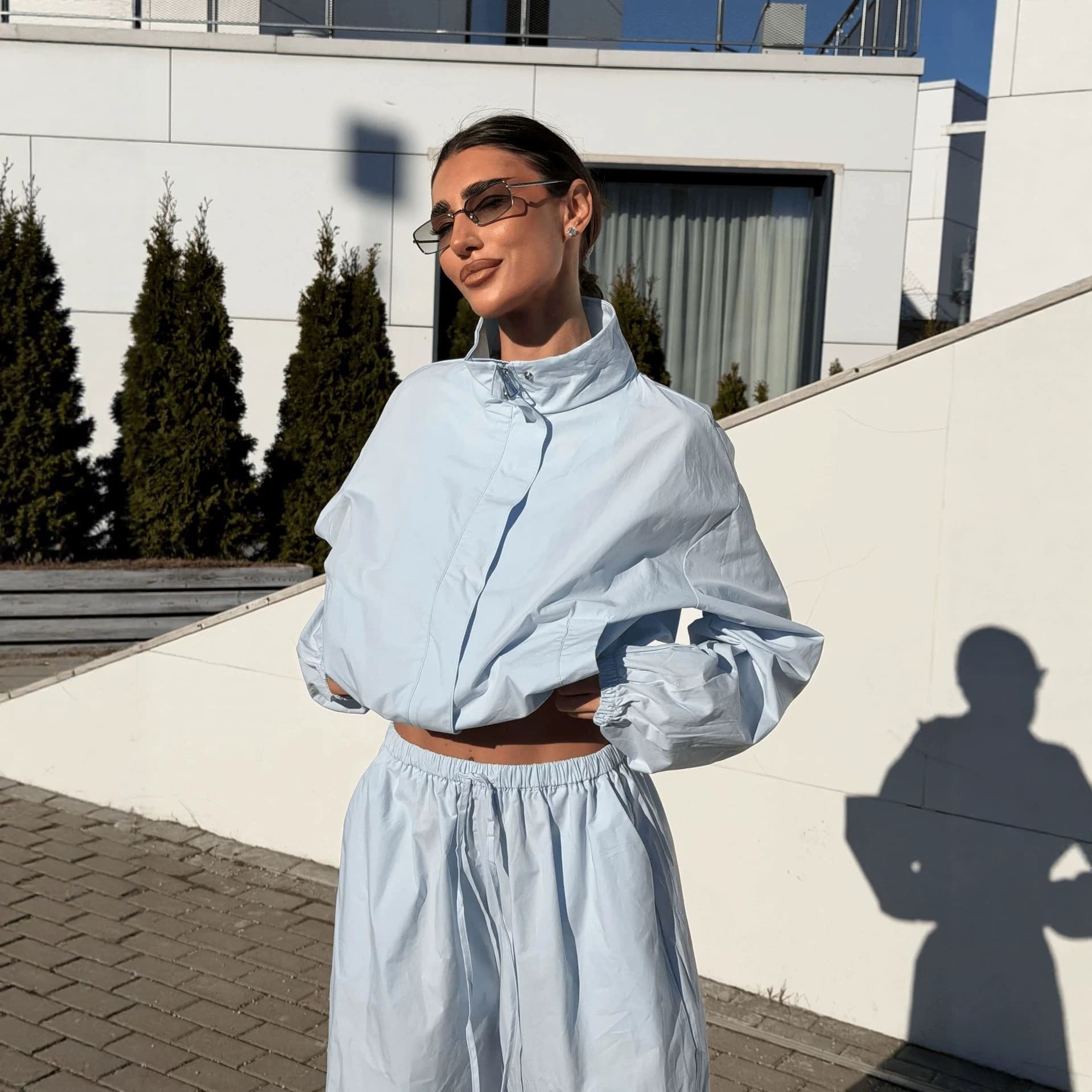 2026 new European and American style casual sports suit for women, loose stand-up collar, short zipper cardigan + wide-leg trousers
