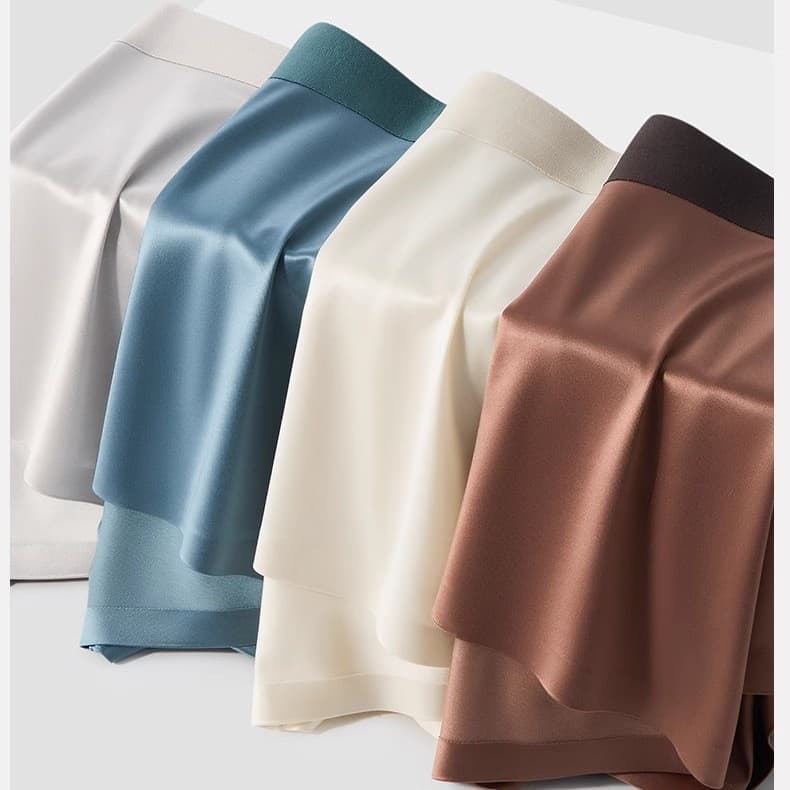 2025 New Luxury Satin Men's Underwear Ice Silk Boxer Briefs Antibacterial Mulberry Silk Crotch Breathable