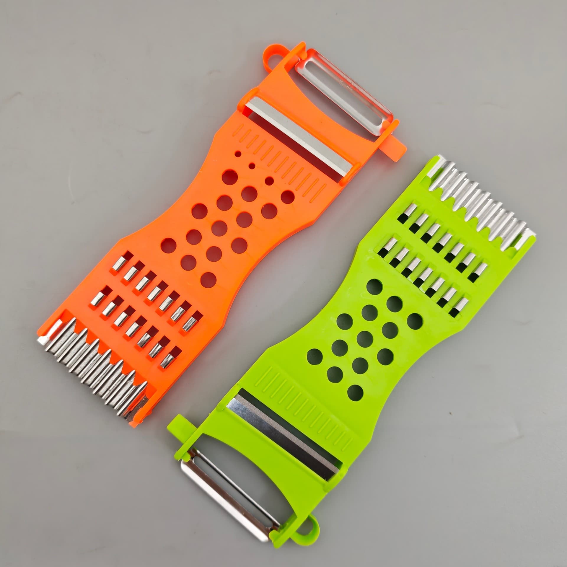 Topsheng Kitchen Multifunctional Vegetable Cutting Tool, Shredded Slice Machine, Home Use: Scraper, Slice, Flower Cutting, Potato Shredder Slicer