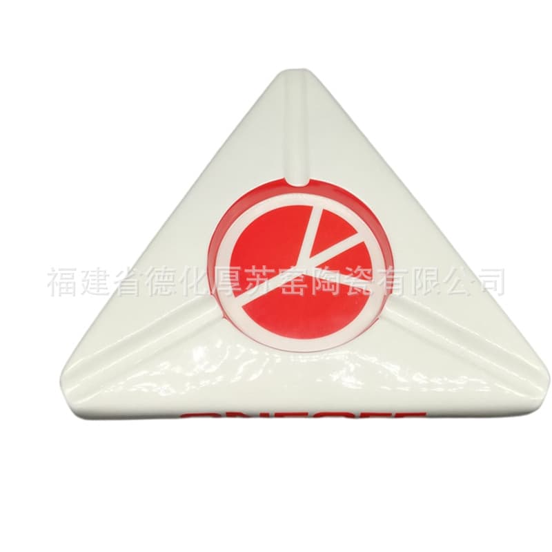 Cross-border Trade Design Logo Large Triangle Ceramic Cigar Ashtray Porcelain Ashtrays