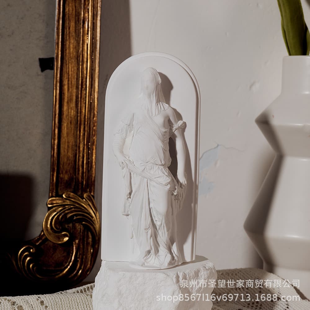 European Louvre Museum Standing Veiled Woman Art Sculpture Resin Plaster Decorative Desktop Ornament