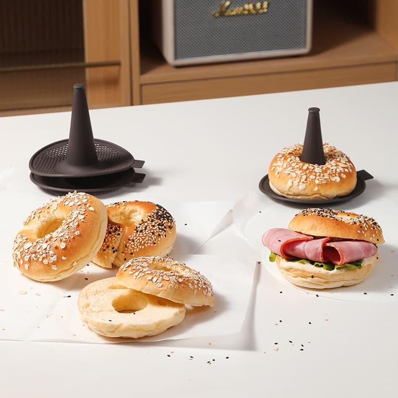 2024 New Baking Mold 3-Piece Set Bread Donut Silicone Mold Baking Cake Mousse Pudding Mold