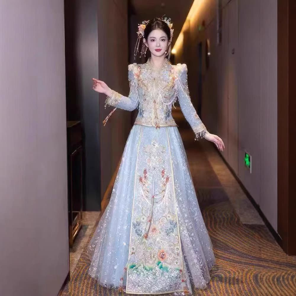 Light color blue Xiuhe wedding dress 2025 new bride Chinese wedding toast dress wedding dress out of the pavilion dress for women