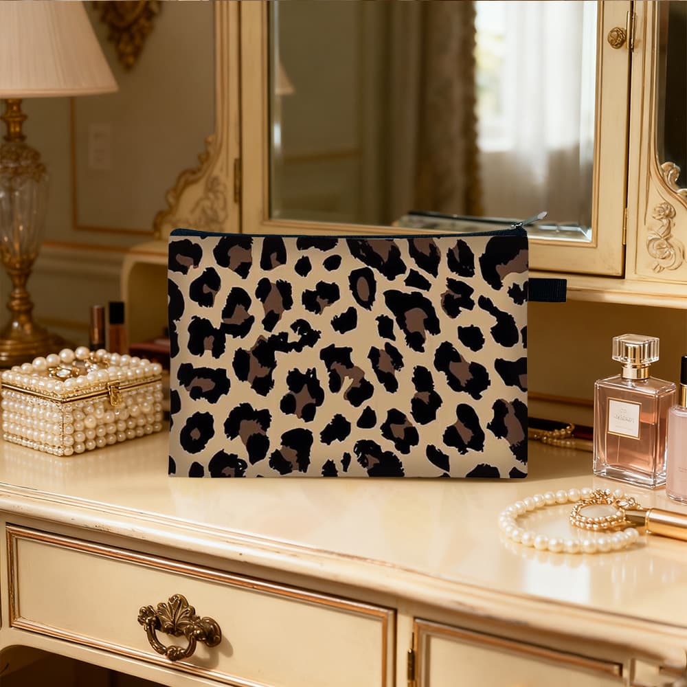 New leopard print wallet, fashionable children's large coin purse, portable cartoon storage, cross-border fashion clutch bag wholesale