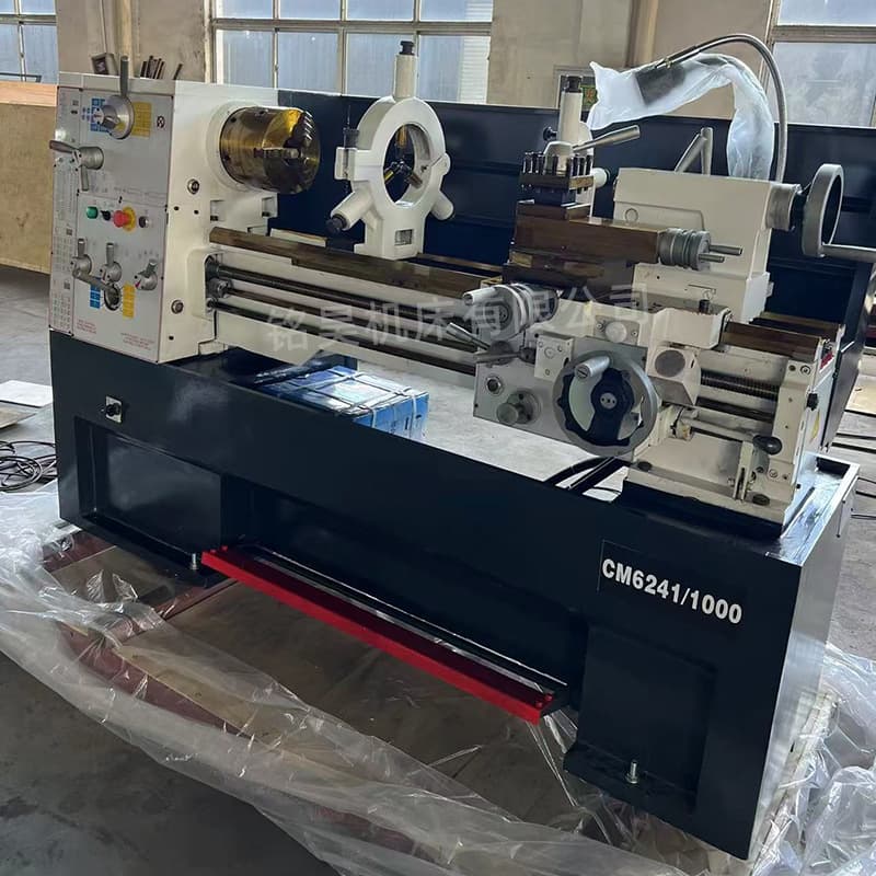 Factory CM6241x1000 General Lathe CM6241 Household Lathe Swing Diameter 410 Length 1000mm