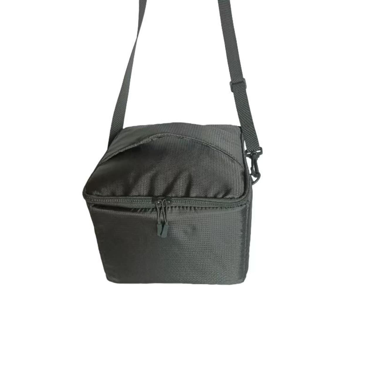 Waterproof camera bag for mirrorless cameras, projectors, glass cups, teapots, speakers, and lenses; shockproof.