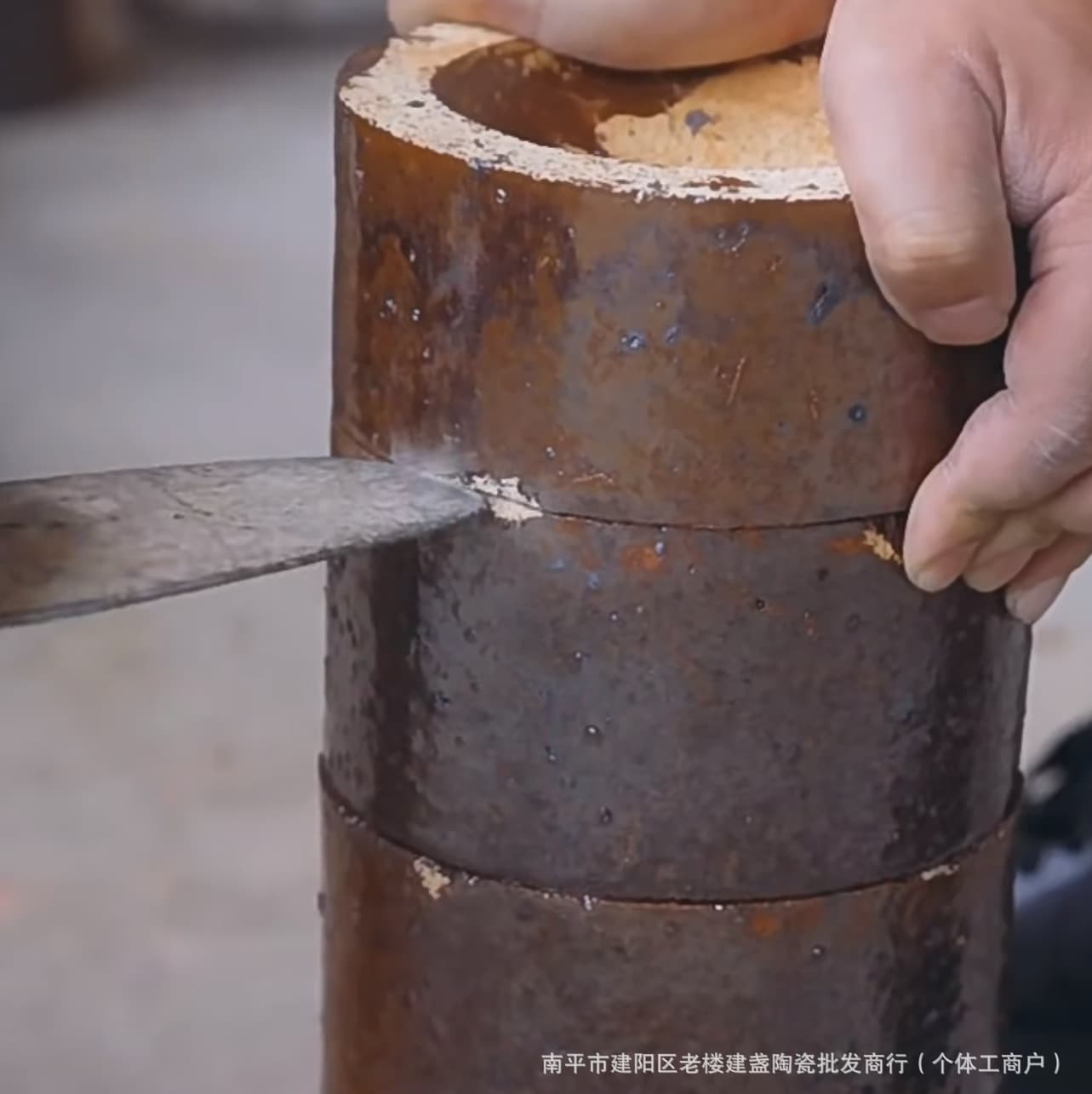 TIK TOK Kiln Opening Live Stream: Cross-border Jianyang Studio Selling Jian Zhan Scenes Wholesale with Used Sagger Firing for Jian Zhan