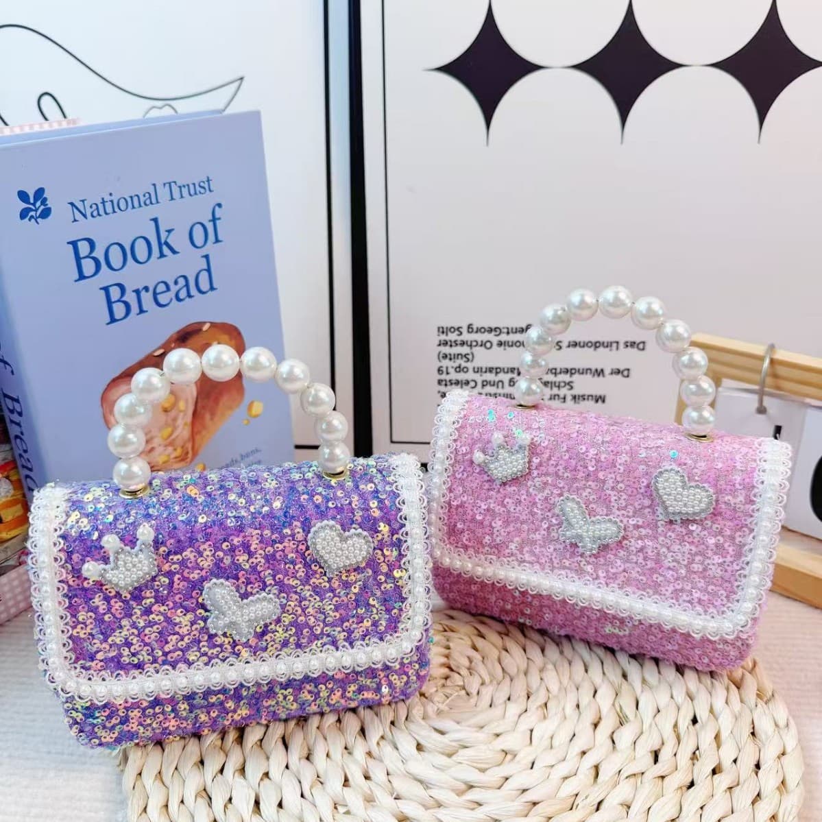 Cross-border Children's Bags Cute Girls' Crossbody Bow Pearl Handbag with Customizable Sequins + Patches