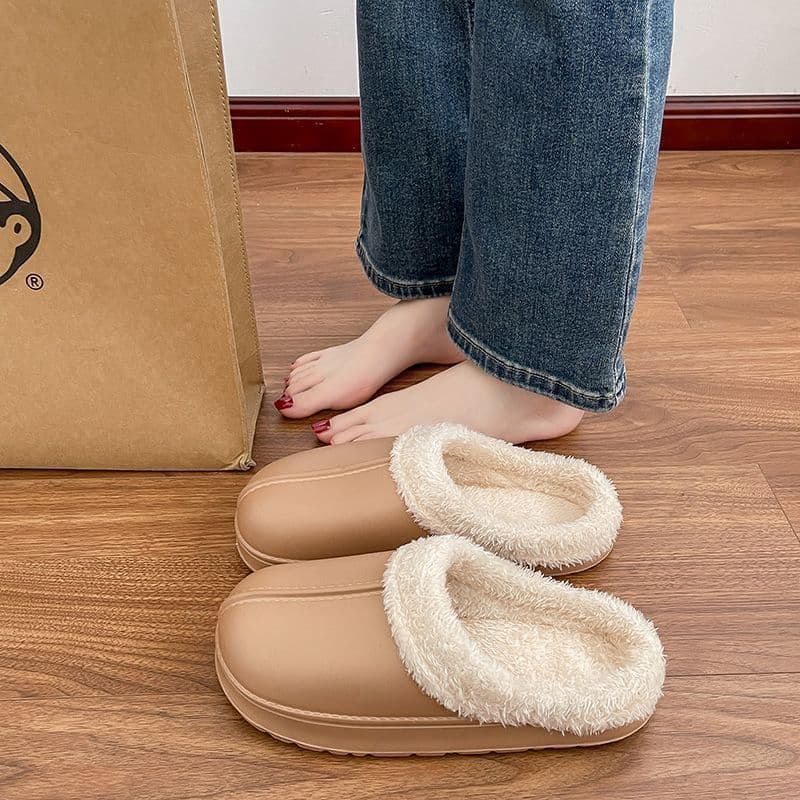 Women's Cotton Slippers Winter 2025 Indoor Home Anti-Slip Autumn Winter Warm Waterproof Fleece Slippers for Home Use