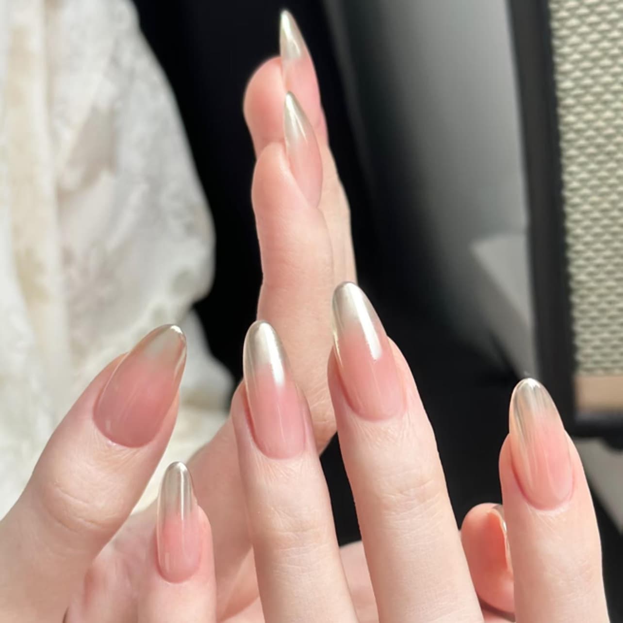 French Gradient Pearl Powder European and American Wearable Almond Nails Press-On False Nails Wholesale