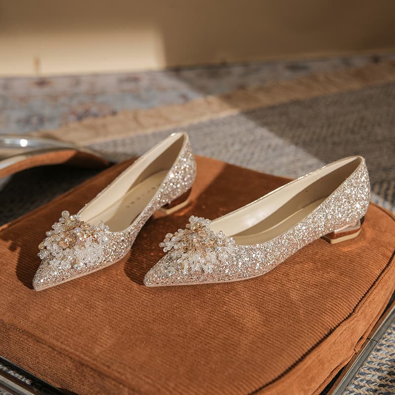 213-2 Flat Wedding Shoes for Women 2025 New Pointed Toe Bride Crystal Shoes Chunky Heel Sequined Bridesmaid Shoes Shallow Mouth Flats