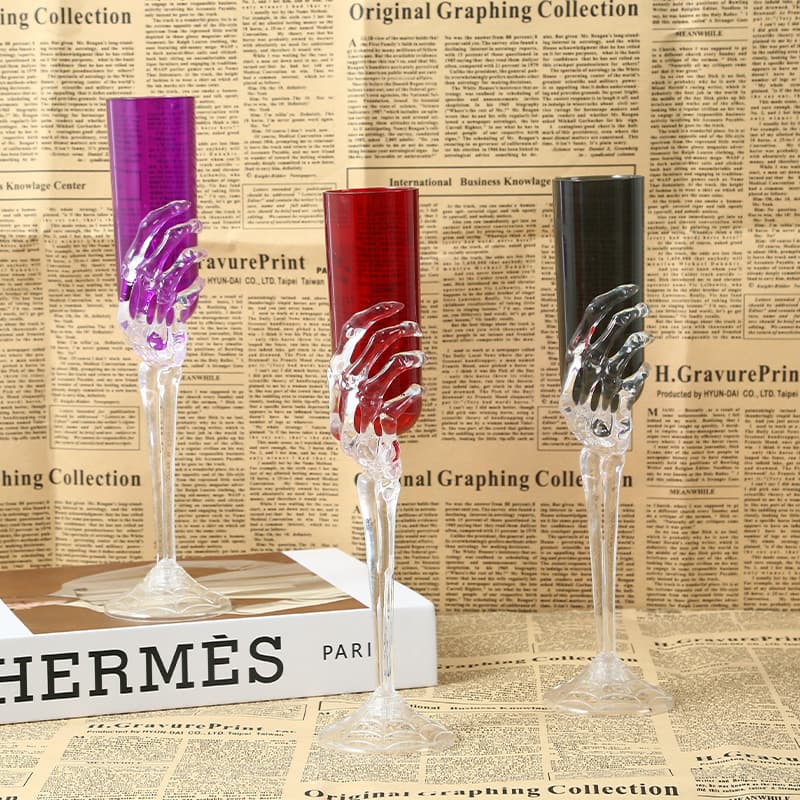 Factory direct supply creative plastic cup with net claw, stemware, beverage cup, wine glass, paired Halloween decorative cups wholesale