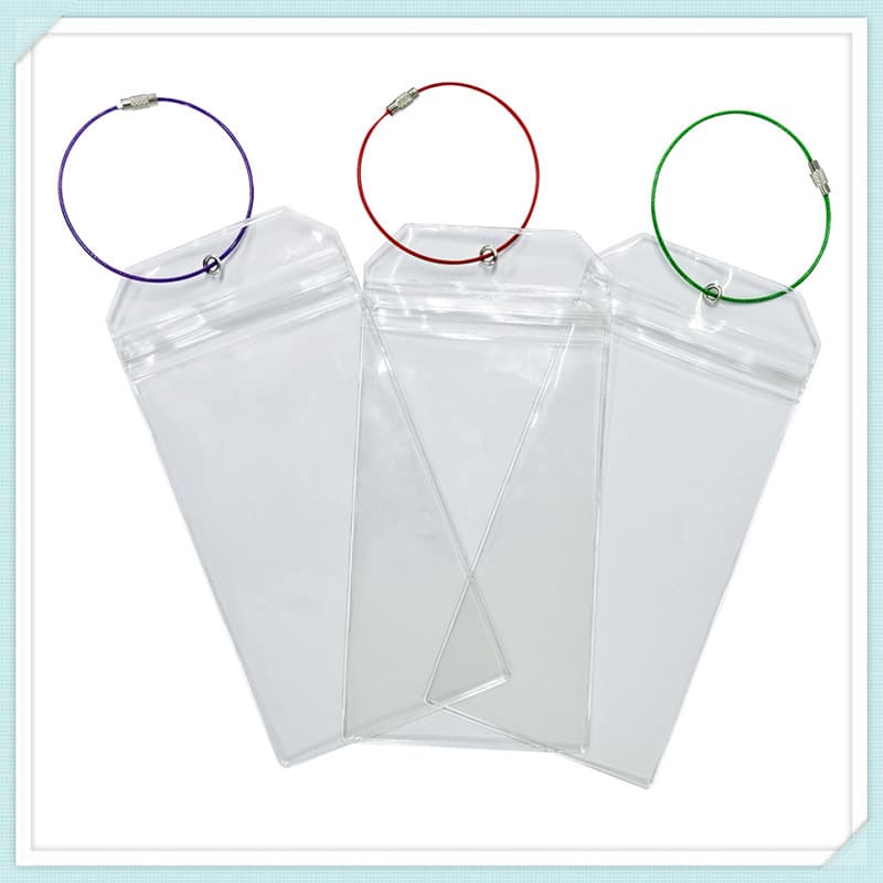 Transparent PVC Soft Airplane Luggage Boarding Tags - Waterproof, Anti-Loss PVC Label Hangers for Suitcases
