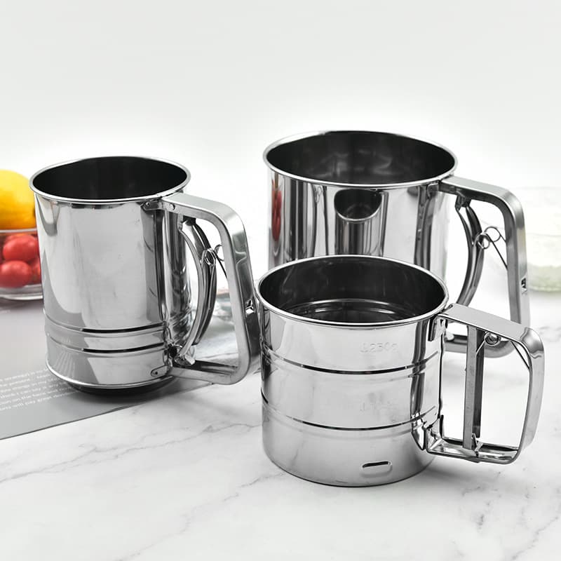 Stainless Steel Handheld Semi-Automatic Flour Sieve Baking Tool Hand Press Sugar Sieve Modern Simple Style No Patent