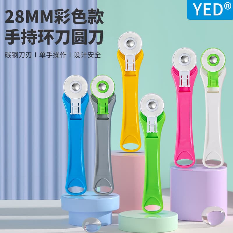 Manufacturer direct sales YED 28mm rotating roller fabric cutter fabric wheel knife flat rubber band 28mm patchwork rotary cutter