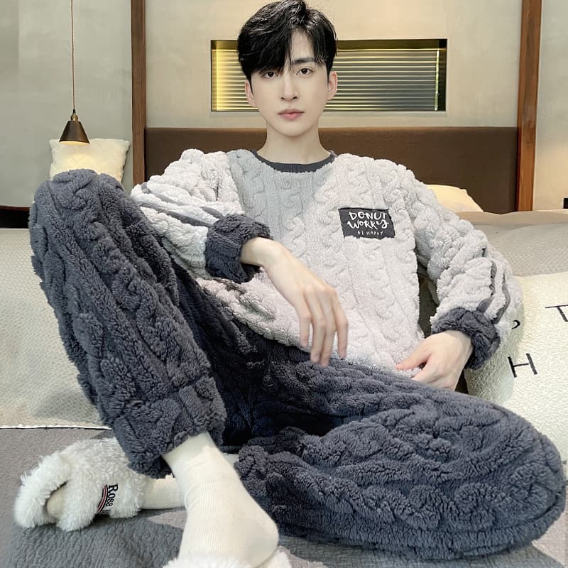 Men's Fleece-lined Thickened Coral Fleece Autumn/winter Sleepwear Set Warm Winter Homewear Suitable For Men Students