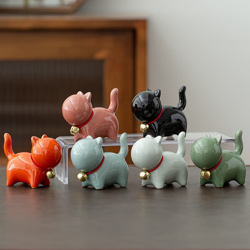 Ge Kiln Ceramic Cute Little Cat Ornament Animal Micro Landscape Tea Pet Indoor Desktop Decoration Tea Set Accessory Tea Fun
