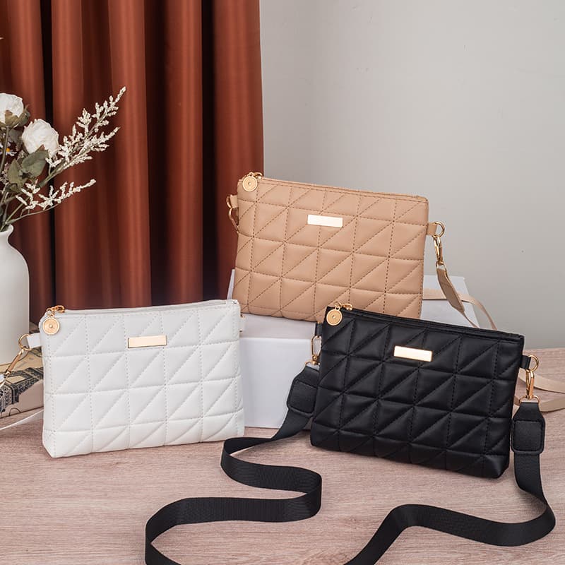 New 2025 Triangular Embroidered Small Square Bag Ladies Fashionable Chain Bag Neutral Minimalist Style Single Shoulder Bag