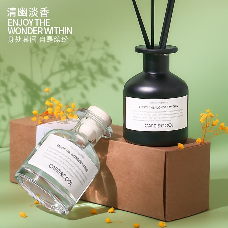 Gardenia Fragrance Reed Diffuser for Home, Living Room, Office, Hotel Room, Long-Lasting Scented Oil Decoration