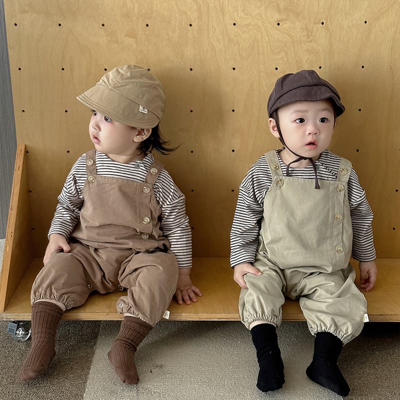 Spring Clothing for Boys and Girls, Korean Style Baby Spring Outfit, Striped T-Shirt and Suspender Pants Set, Children's Spring Collection