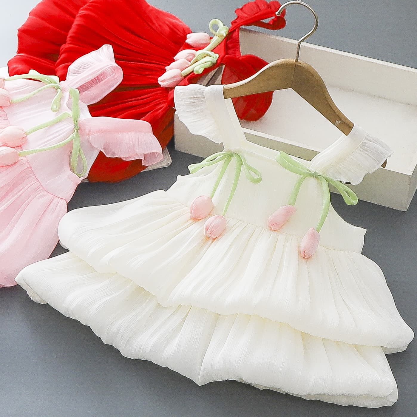 Infant summer Korean style cake dress 2025 new summer dress baby girl fashionable suspender princess dress