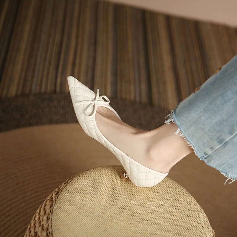 Hong Kong Niche Design High Heels for Women 2025, Bowknot Pointed Toe Genuine Leather Stiletto Kitten Heel 3
