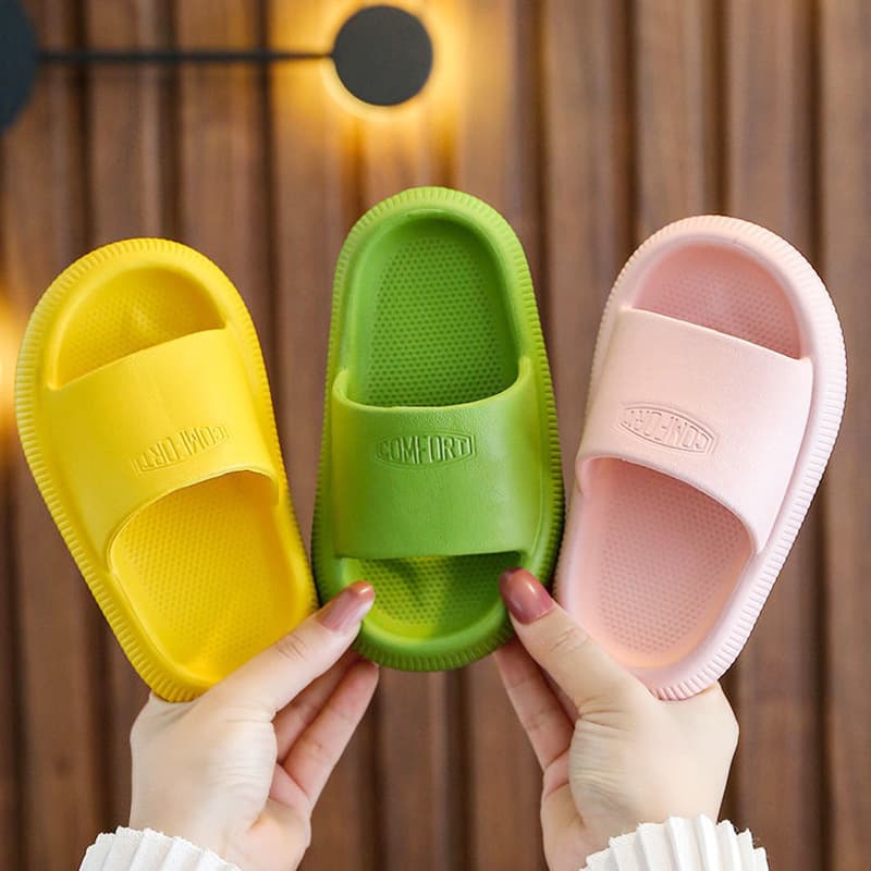 New Children's Cute Cartoon Soft Sole Slippers Cloud-Like Feel Thick Sole Slippers for Boys and Girls Drop Shipping