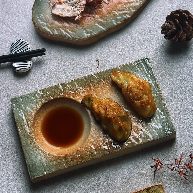 Simplified Ceramic Plate Japanese Style High Aesthetic Value Home Use Sushi Plate Exquisite Underglaze Color Dim Sum Plate