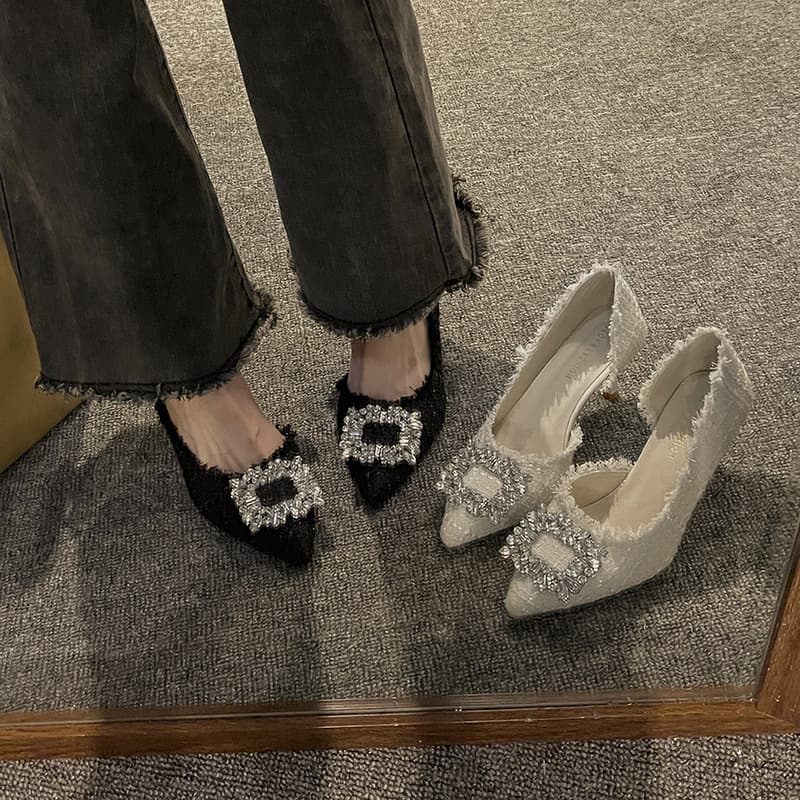 Women's high heels, 2024 summer new style, niche design, French pointed toe shoes, stiletto heels, Chanel style, rhinestone single shoes.