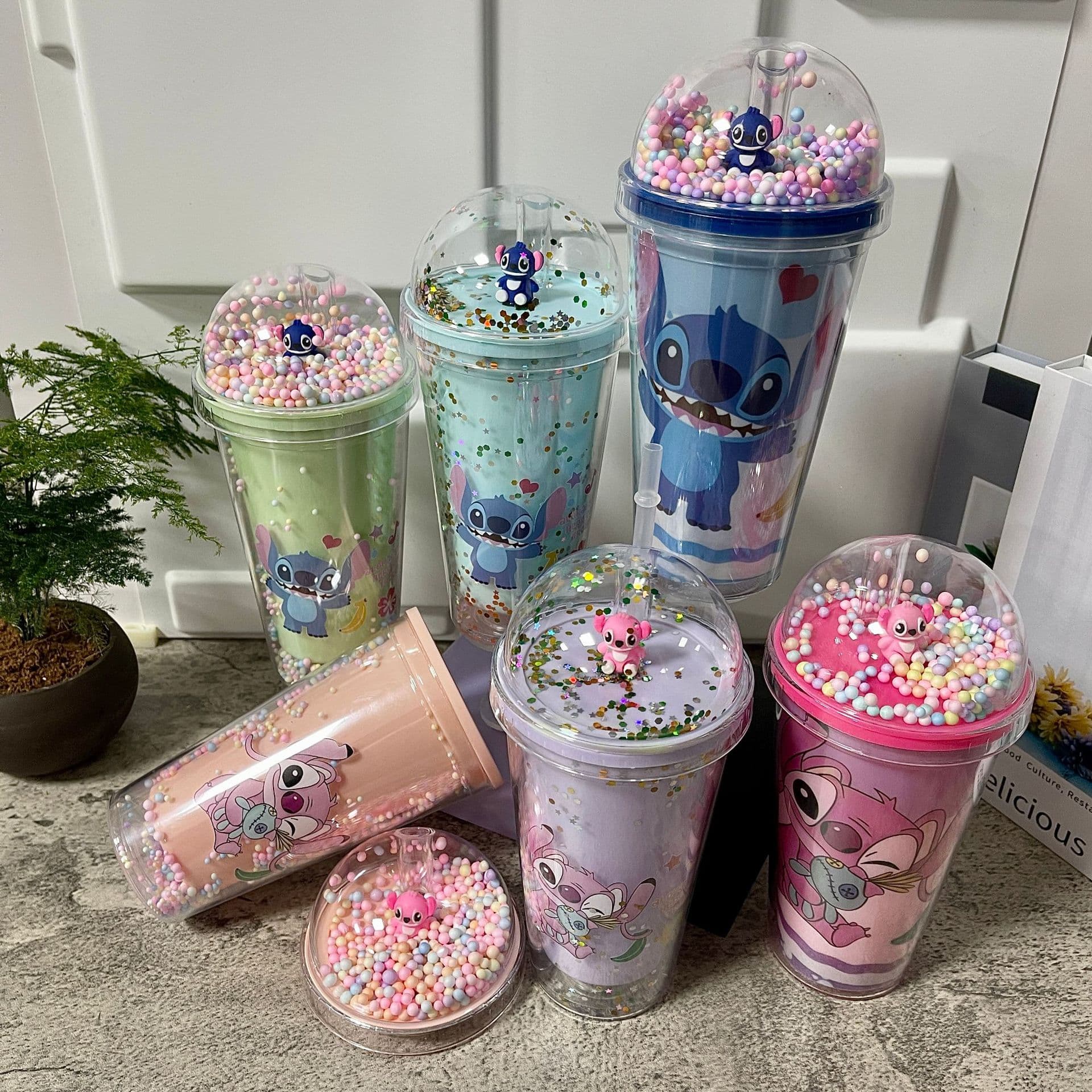 High Aesthetic Cartoon Plastic Straw Cup Double Layered Cup Sequins Ice Cubes New Design Kitchen Tableware