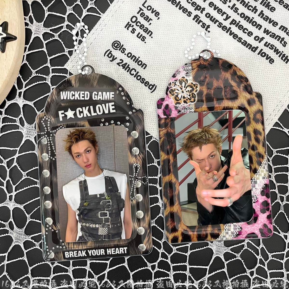 Original cortis Martin leopard print PVC card holder star chasing meal card campus card idol storage small card display pendant