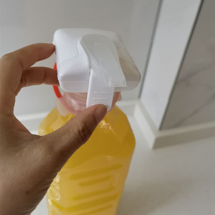 Automatic beverage suction, water sucking straw, hand-operated automatic straw, in stock