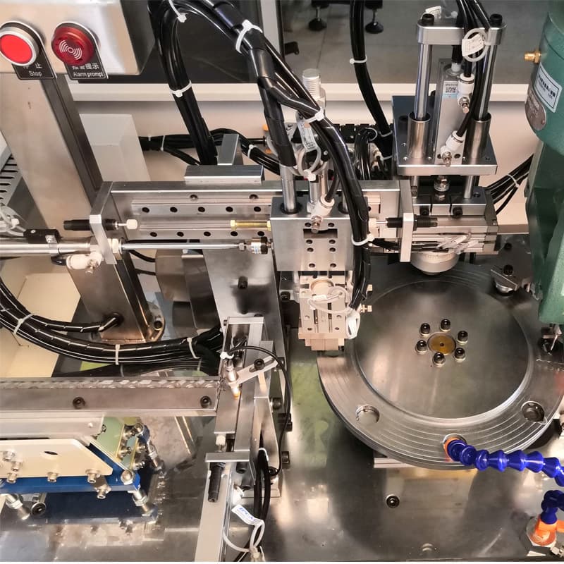 Multi-directional tapping special-shaped parts multi-faceted processing for one-time non-standard customization, fully automatic drilling and tapping