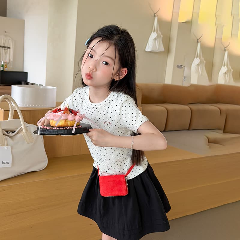 Aimobebe Kids Comfortable Cotton-Spandex Dot T-Shirt Girls Retro Sweet Polka Dot Short Sleeve Fitted Crop Top