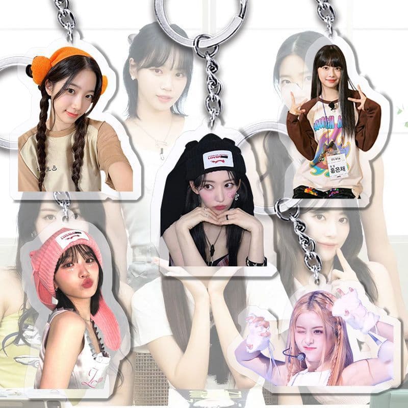 LE SSERAFIM Merch Keychain Small Pendant Sakura Miyawaki Kim Chaewon Hong Eunchae Huh Yunjin Kazuha Nakamura