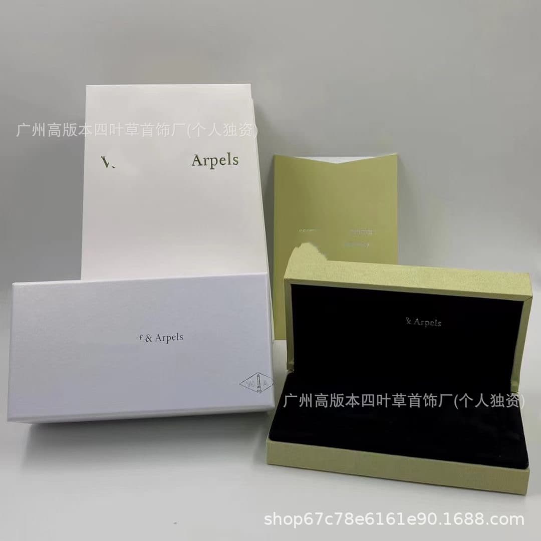 Four-Leaf Clover Kylin Love Home Shangmei Bracelet Necklace Earring Jewelry Packaging Gift Box