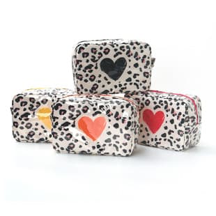 Cross-border Leopard Print Heart Makeup Bag, Waterproof High-Aesthetic Cosmetic Organizer, Multi-Functional Travel Portable Makeup Bag