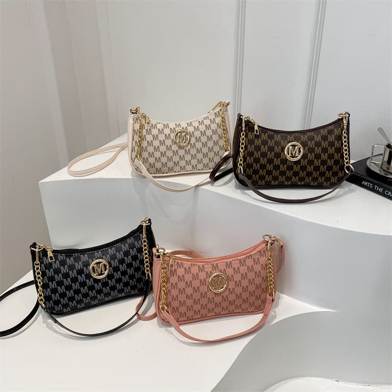 2025 Trendy Niche Underarm Bag, Stylish and Personalized Shoulder Bag, Letter Print Crossbody Bag, Crescent Bag