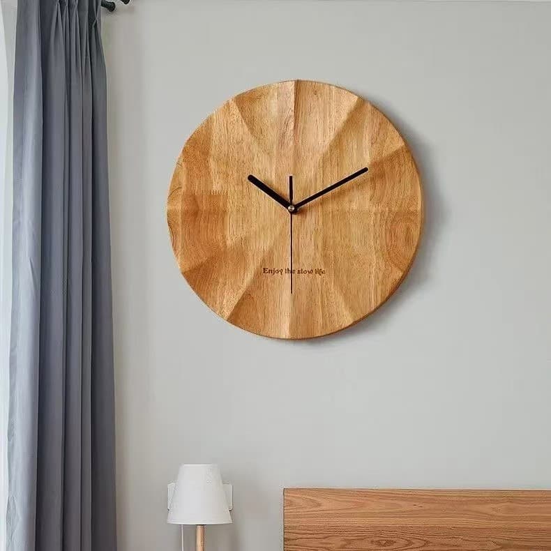 Solid wood simple silent wall clock living room wall minimalist decorative clock creative wall clock home Chinese clock