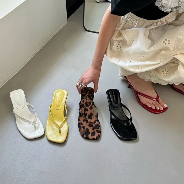 French Chunky Heel Slippers for Women Summer 2026 New Fairy Style Transparent Stunning High Heels for Dresses