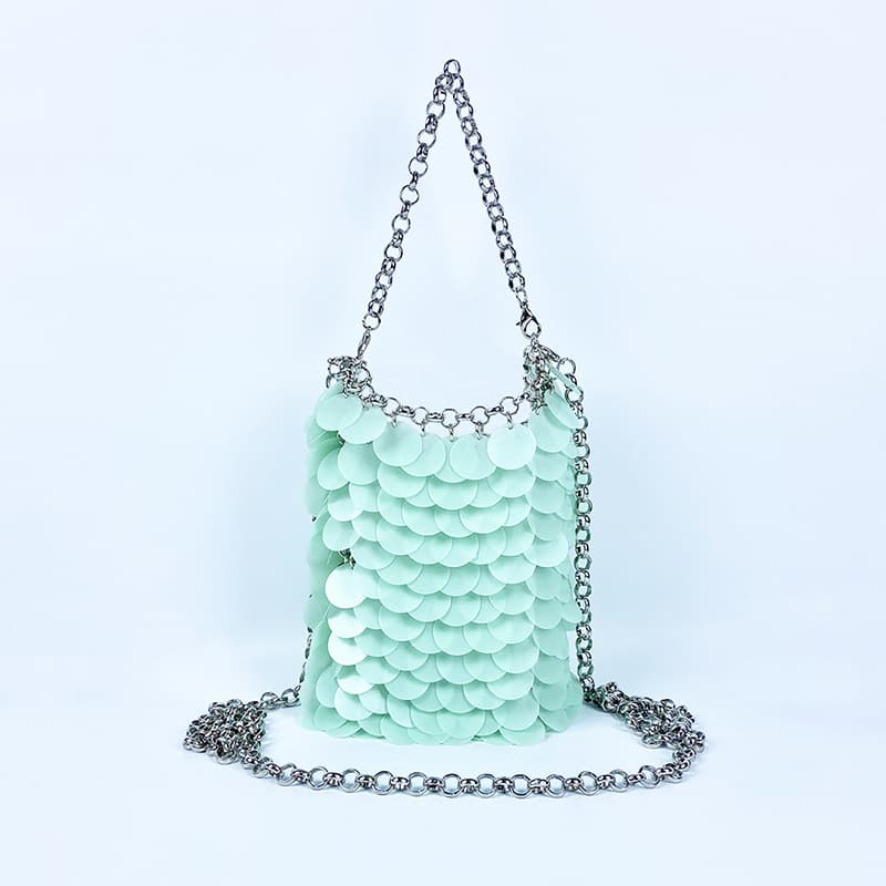 New Trendy Influencer Style Phone Bag with Chain, Shimmering Sequins, Premium Texture, Personalized Versatile Fashion, Cool and Edgy for Trendsetters
