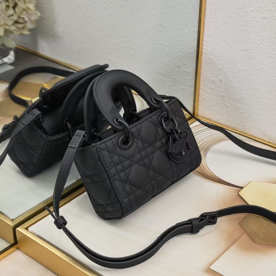 Handmade Leather Bag Pattern Lady Dior Chain Shoulder Bag Quilted Pattern No-Cut Cardboard Template DIY Leather Craft Bag