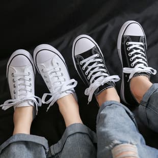 Korean Version Low Top Canvas Shoes Men's and Women's Couple Shoes Trendy Shoes Student Retro Lace Up Low Top Board Shoes Student