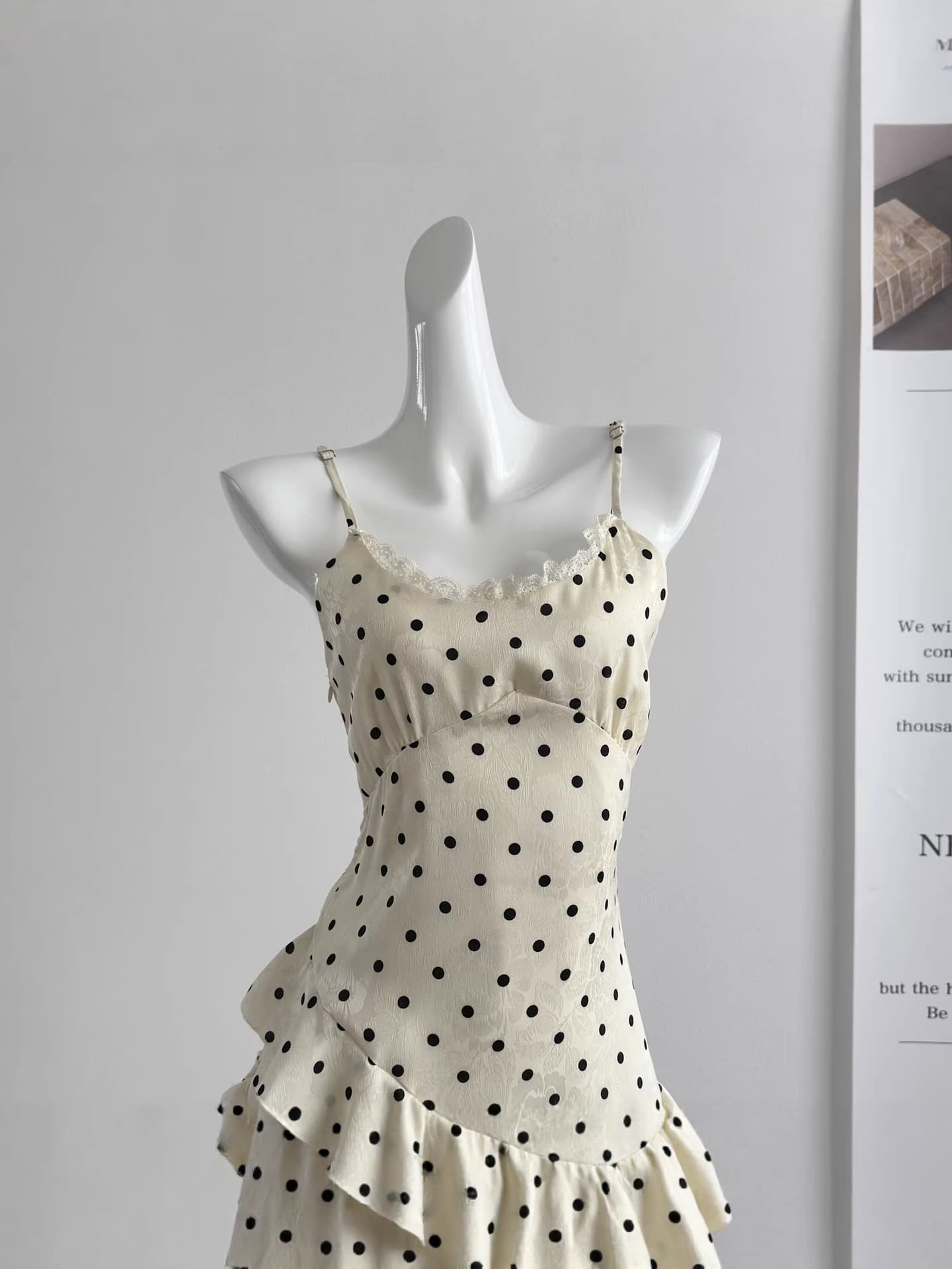 Xinxing Spring/Summer French Apricot Polka Dot Dress for Women, Seaside Beach Vacation Ruffle A-Line Spaghetti Strap Dress