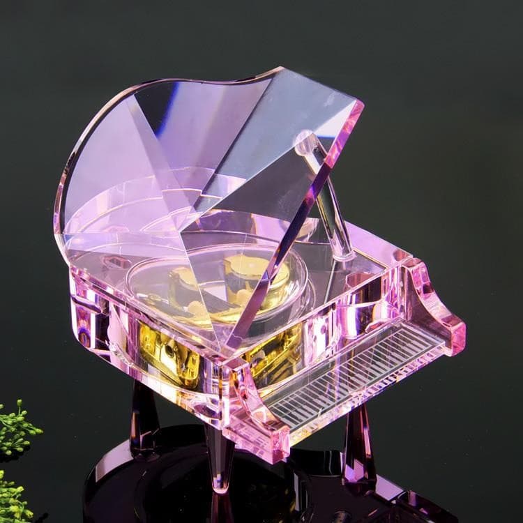 Christmas gift Sky City crystal glass piano music box music box birthday girl gift gem